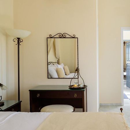 Ikio Concept Santorini Otel Pýrgos Dış mekan fotoğraf