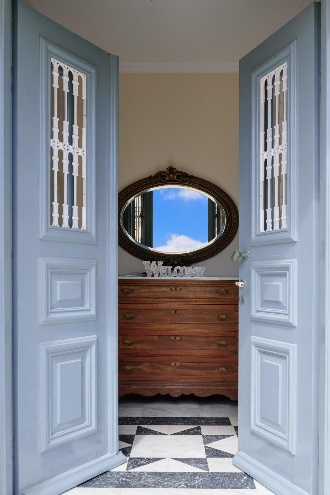 Ikio Concept Santorini Otel Pýrgos Dış mekan fotoğraf